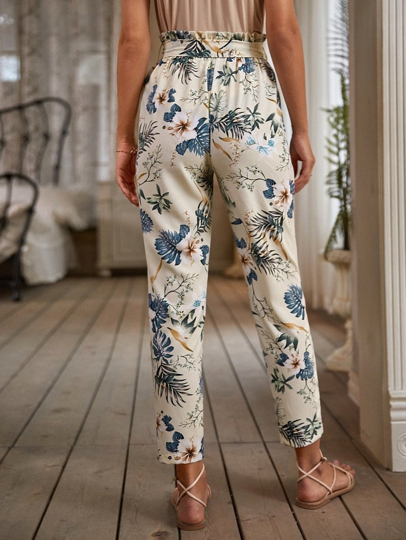 Calça com Cinto Estampa Floral